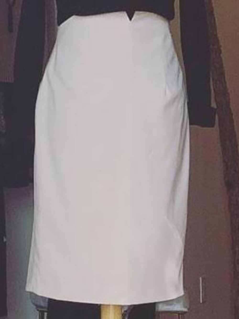 NWT YONA TORI NOTCH SKIRT